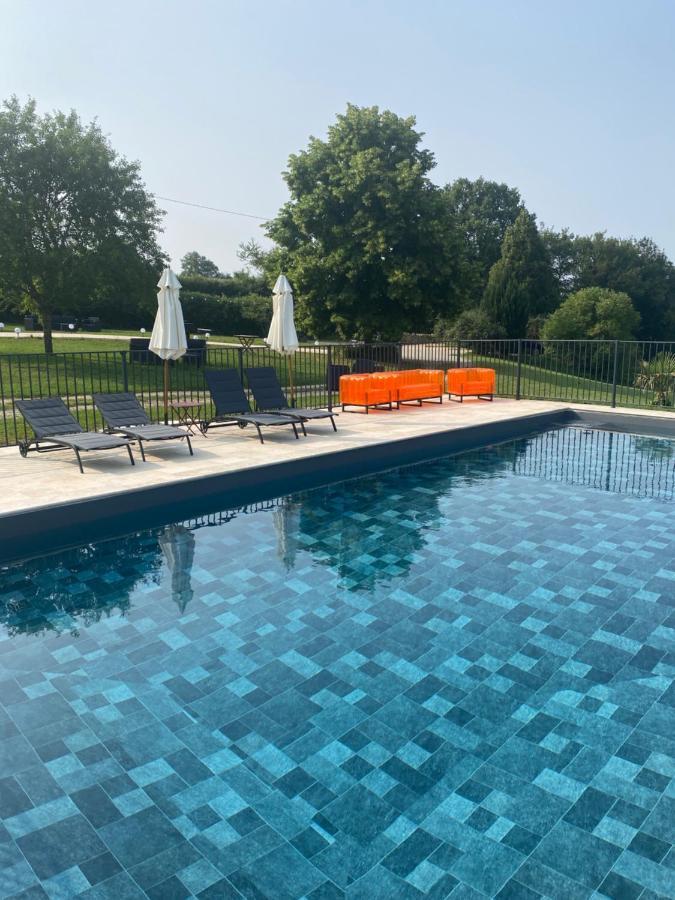 Le Domaine Du Gravier Bed & Breakfast Gramat Luaran gambar
